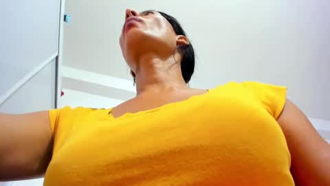 alejandrahotts online show from March 2, 7:45 pm