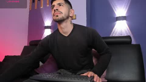 Alejo  online show from June 21, 6:53 am