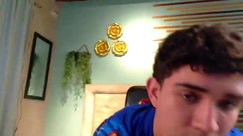 alejo_gray1 online show from June 11, 8:51 pm