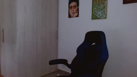 David online show from March 8, 1:37 pm