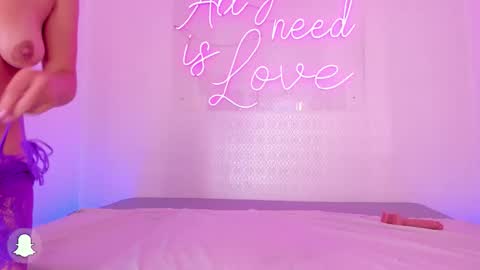 Aleksandra  online show from December 18, 1:50 pm