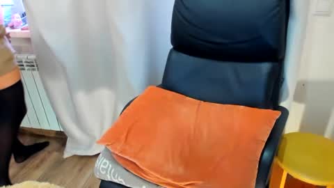 Luly online show from July 26, 4:21 am