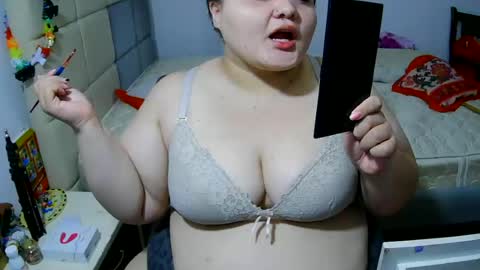 Alesia jones01 online show from July 1, 5:38 am