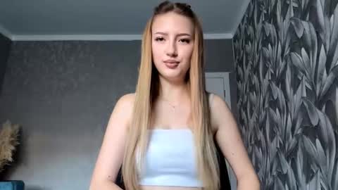 Betty online show from December 5, 11:30 am