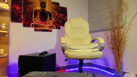 ALESSANDRO  WYE online show from February 26, 12:20 am