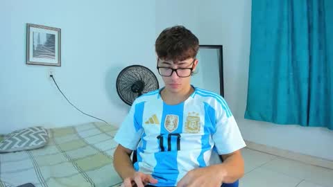 Alessandro Dybala online show from March 14, 1:04 pm