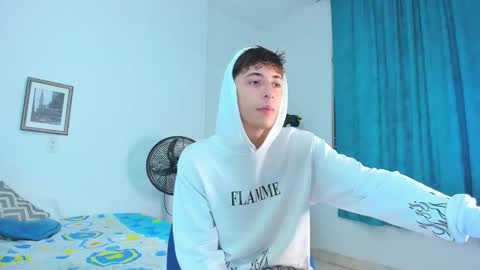 Alessandro Dybala online show from March 27, 12:28 pm