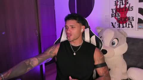 Alessandro Vanni online show from July 28, 2:42 am