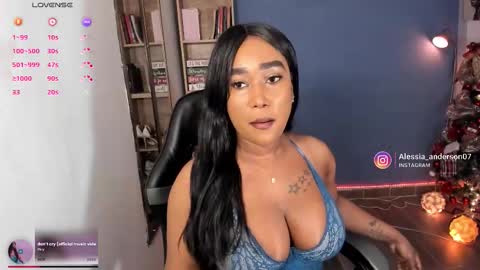 Yy  online show from December 15, 12:01 pm