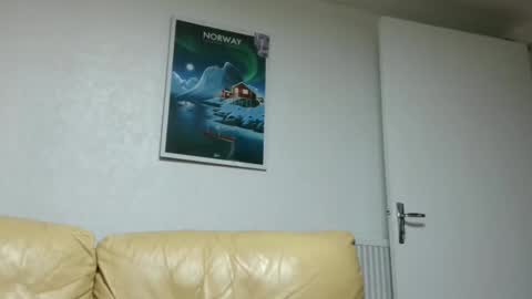 Alex83530 online show from December 31, 11:06 pm