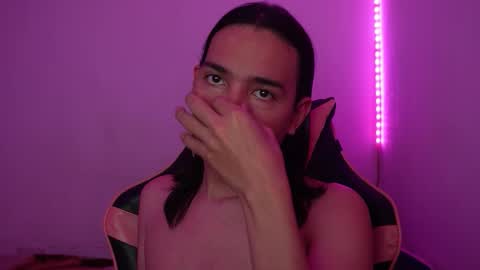 Alex online show from October 24, 4:57 am