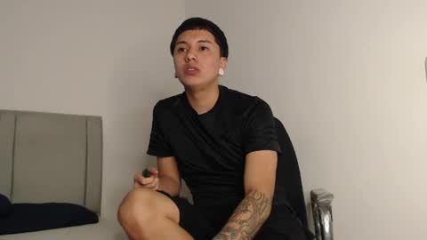 Owen online show from April 21, 2:51 am