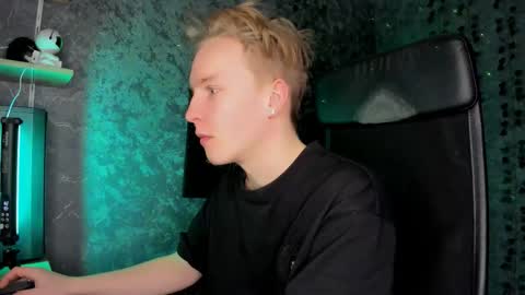 your Alex online show from February 1, 6:43 am