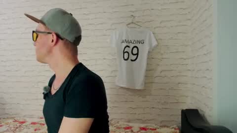 Alex Amazing online show from June 14, 10:01 pm