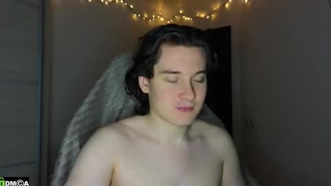 FAVORITE online show from November 22, 1:42 pm