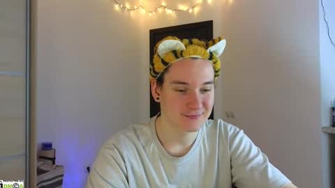 FAVORITE online show from February 25, 12:14 am