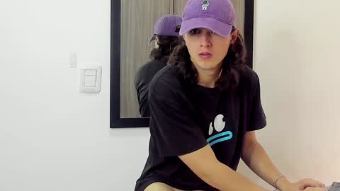 Snapshot of alex_connorr chatting on January 29, 7:00 pm alex_connorr online show from January 29, 7:00 pm