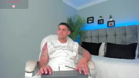 alex online show from April 13, 12:31 pm