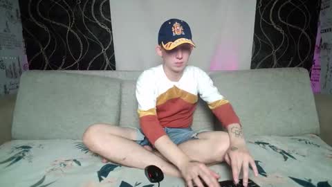 Snapshot of alex_foxy_man chatting on September 24, 7:20 pm Alex online show from September 24, 7:20 pm