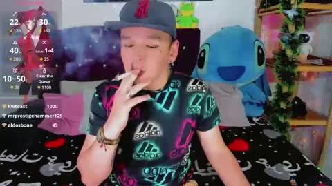 alex_hot2323 online show from April 2, 5:09 pm