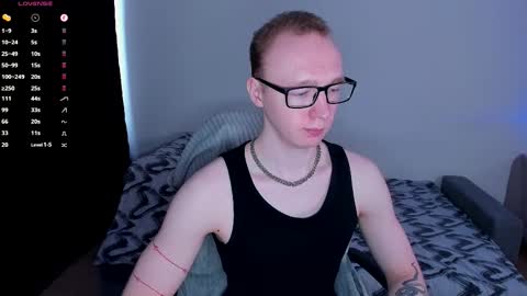 alex_silent online show from March 14, 4:38 am