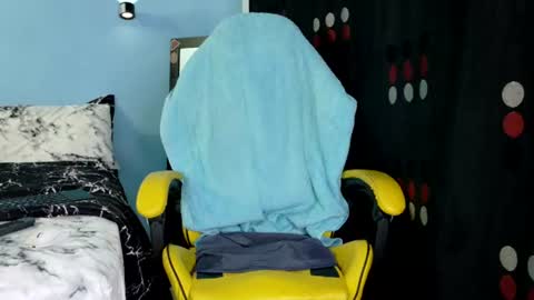 alex_sthorm online show from June 21, 5:36 am