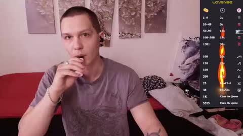 Alex WandHot online show from June 17, 11:37 am