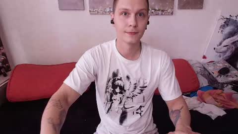 Alex WandHot online show from June 16, 6:39 am
