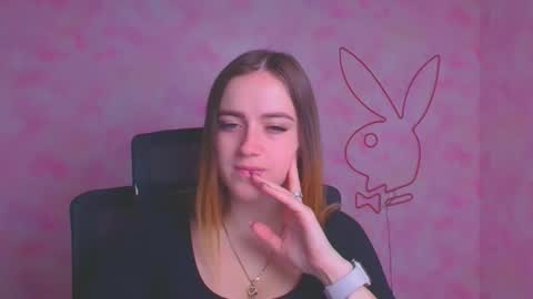 Alexa online show from November 20, 7:18 am