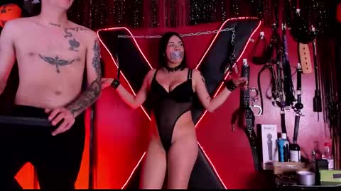 alexa n alex online show from November 13, 8:22 pm