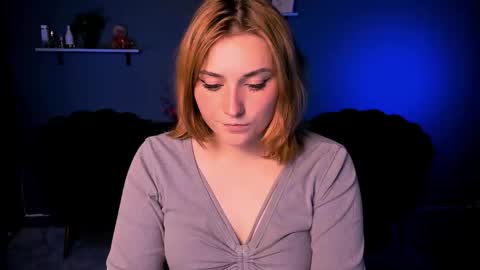 alexa_night_ online show from October 20, 8:52 am