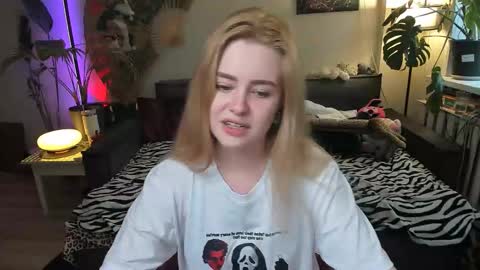 alexa_pirs online show from March 6, 1:21 pm