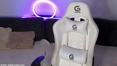 Alexa online show from March 2, 3:44 am