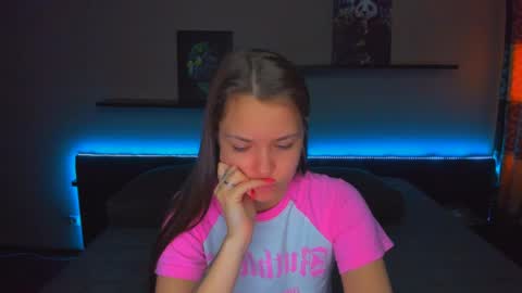 angel online show from March 30, 12:33 am