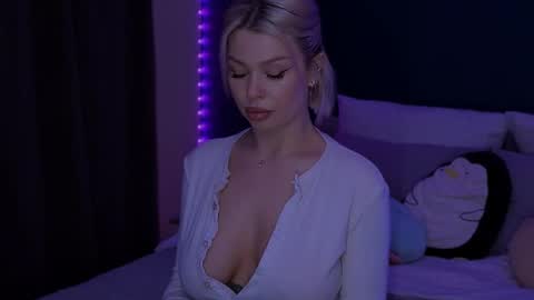 Alexa Mason online show from May 6, 11:22 pm