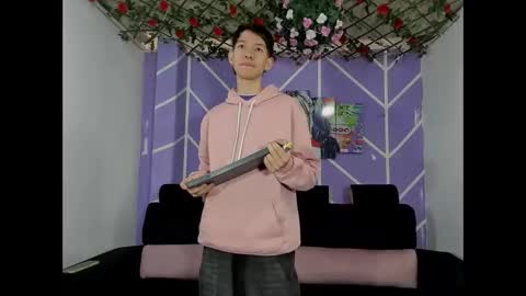 chicos hot online show from February 12, 1:26 pm