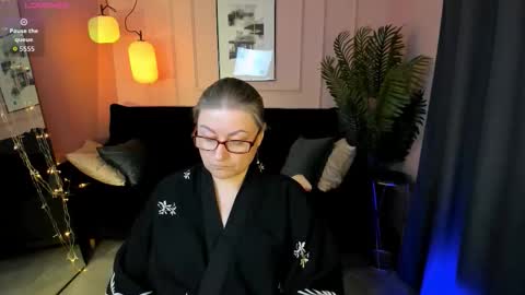 Alexandra online show from March 14, 5:17 pm