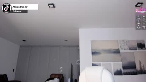 Alexandra Rodriguez online show from July 2, 2:09 am
