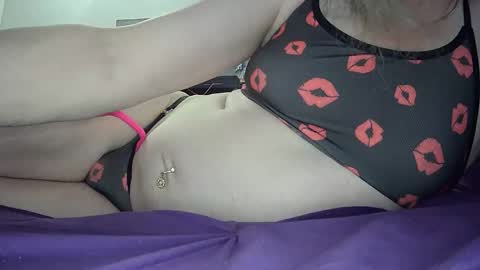 alexass online show from February 12, 10:57 pm