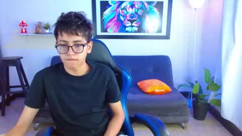 alex online show from July 29, 2:17 pm