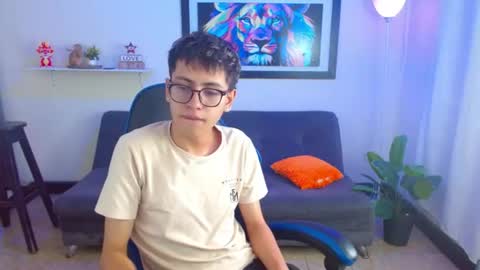 alex online show from July 8, 2:20 pm