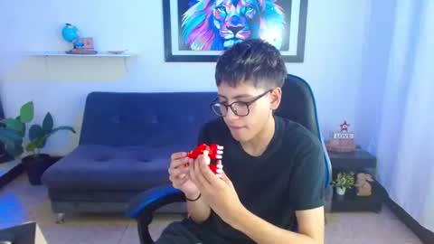 alex online show from June 22, 2:13 pm