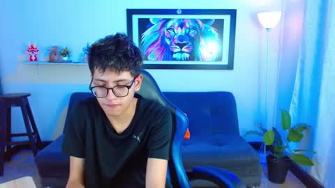 alex online show from July 28, 4:39 pm