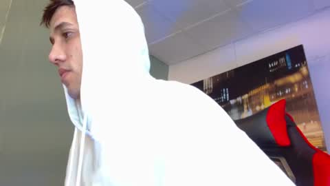 alexgiraldo__ online show from July 2, 12:21 pm