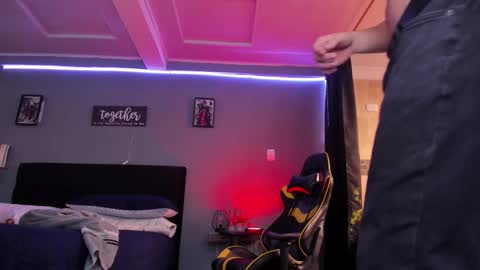 Snapshot of alexgiraldo__ chatting on October 2, 5:56 pm alexgiraldo__ online show from October 2, 5:56 pm