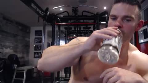 Alex online show from April 9, 12:58 am