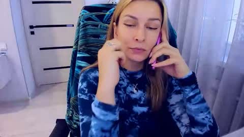 Alexia online show from December 23, 9:48 am