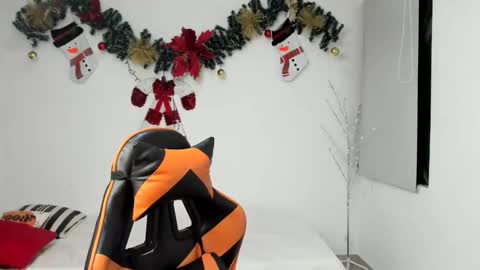 ALEXJ BLACK online show from February 5, 11:03 am