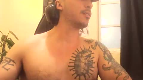 Alexxx online show from April 22, 7:04 am