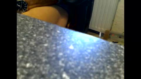 Snapshot of alexslut69 chatting on October 1, 2:27 pm alexslut69 online show from October 1, 2:27 pm